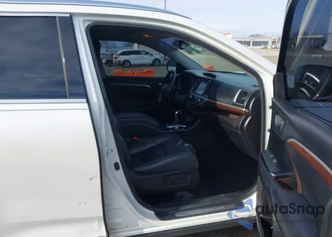 2015 Toyota Highlander Limited Platinum V6 from USA, damaged, VIN 5TDDKRFH7FS198112